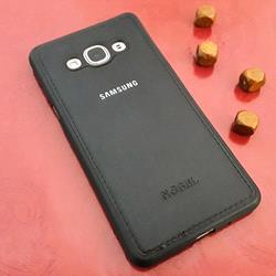 قاب گوشی موبایل SAMSUNG J3 Pro 2016 / J3110 مدل پشت چرم طرح دور دوخت رنگ مشکی