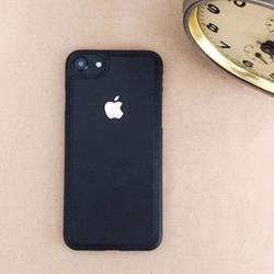 قاب گوشی آیفون iPhone 7 برند Back Cover مدل پشت چرم طرح دور دوخت رنگ مشکی