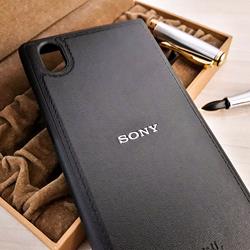 قاب گوشی موبایل Sony Xperia L1 مدل پشت چرم طرح دور دوخت رنگ مشکی